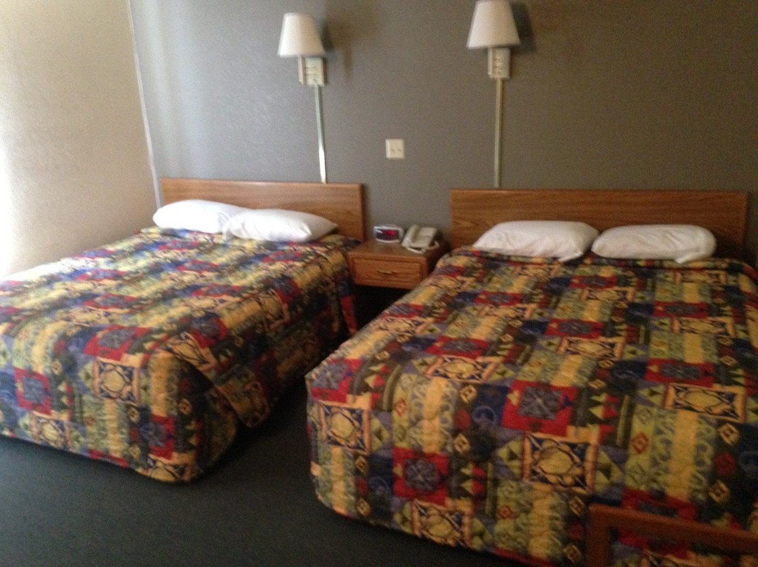 Thunder Cove Hotel