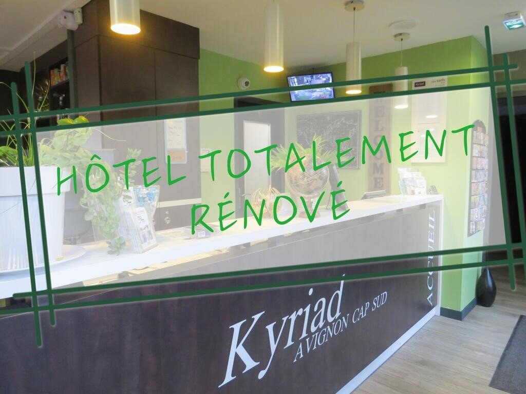 基里亚德阿维农加普苏德酒店