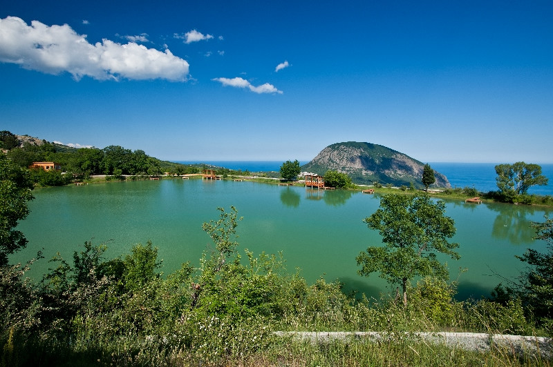 Krasnyy Kamen Fishing Club-Krasnokamenka必去景点
