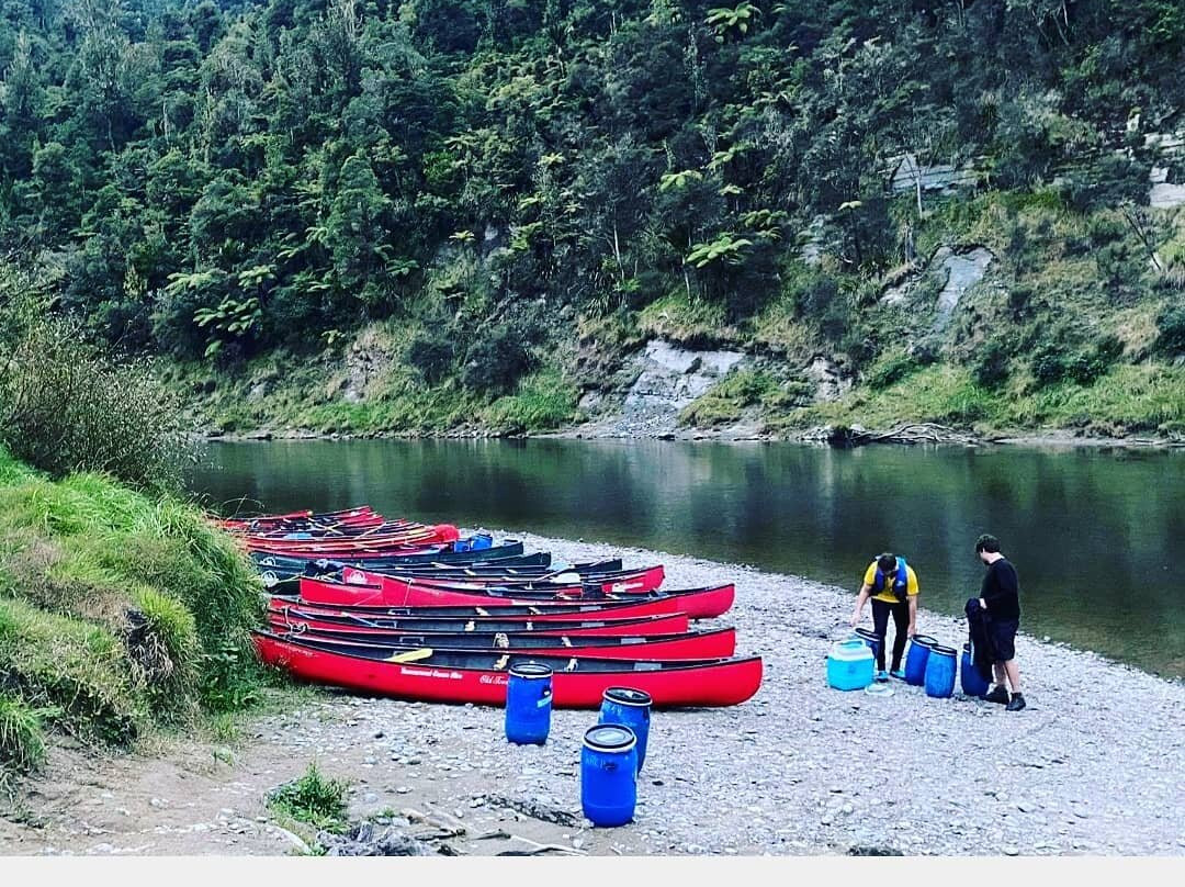 Taumarunui Canoe Hire and Jet Boat Tours景点图片