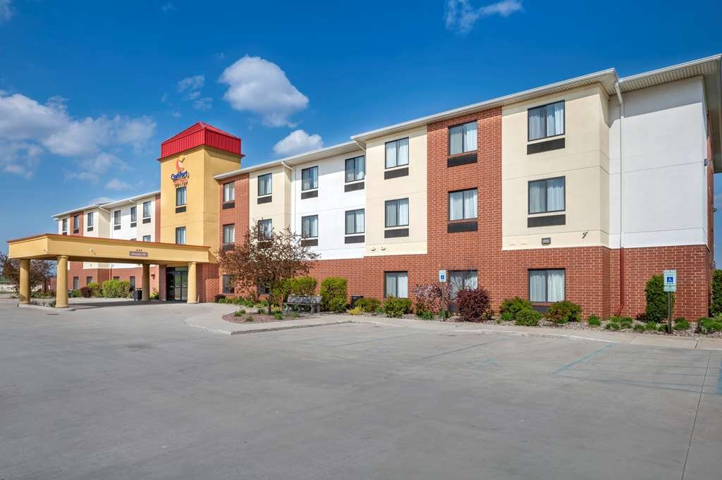 Comfort Suites Merrillville Near US 30主图