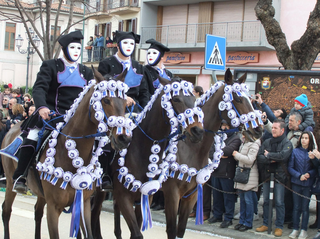 Santa Giusta旅游景点-Sa Sartiglia