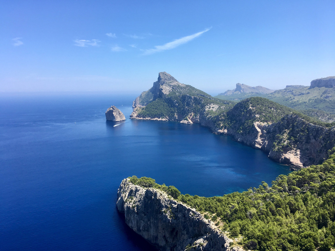 波连萨旅游景点-Mirador de Sa Creueta