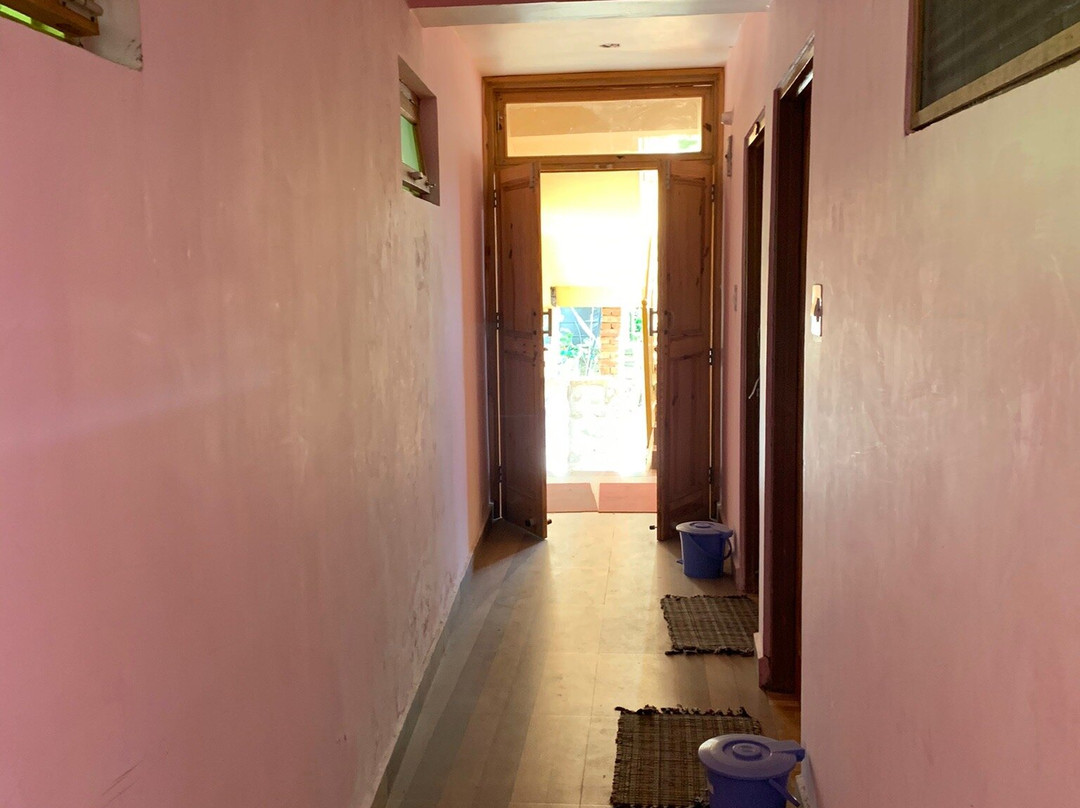 OYO 36651 Chander Lata Cottage