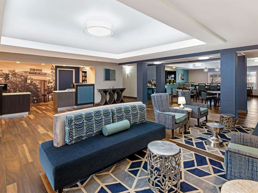 La Quinta Inn & Suites by Wyndham Atlanta South - Newnan主图