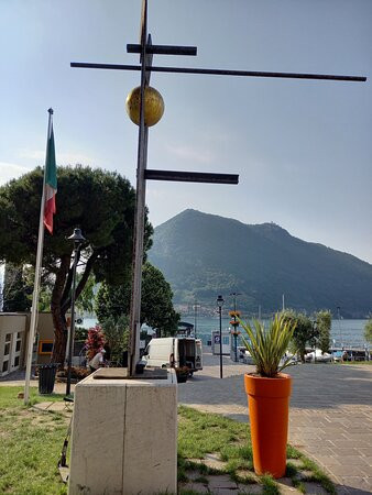 Monumento Ai Caduti景点图片