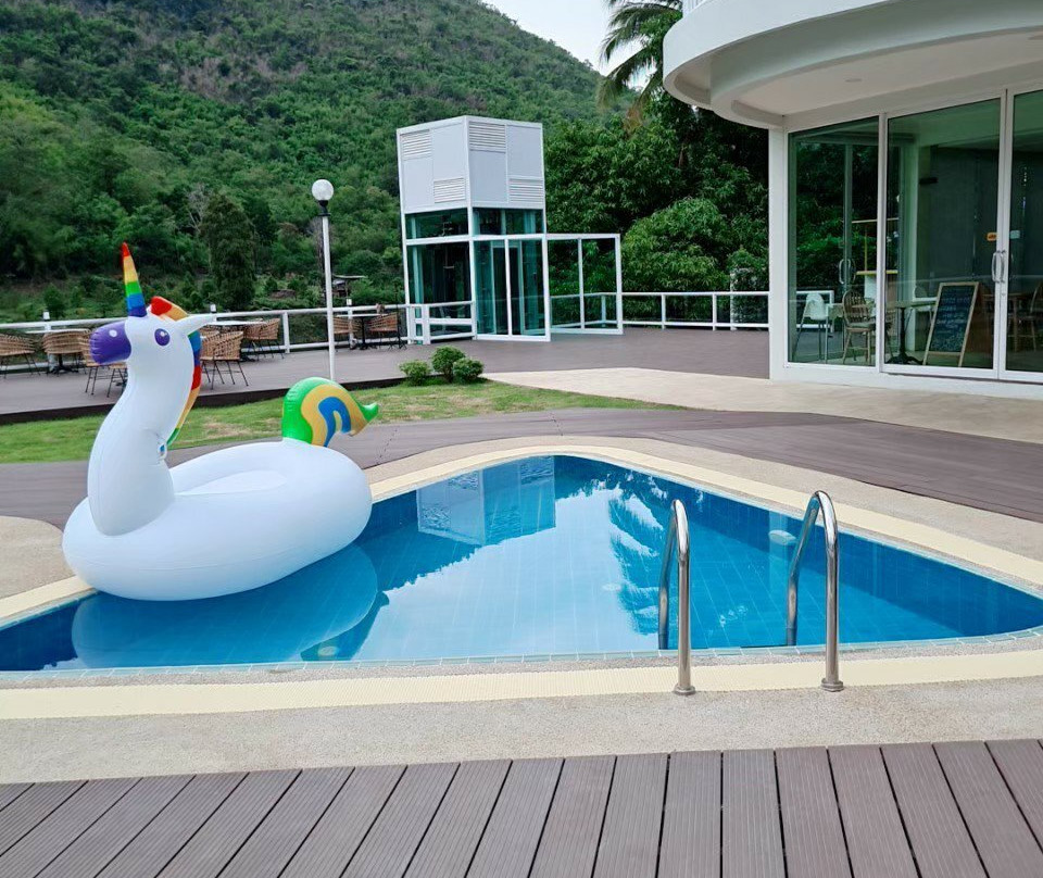 Erachon Raft Resort