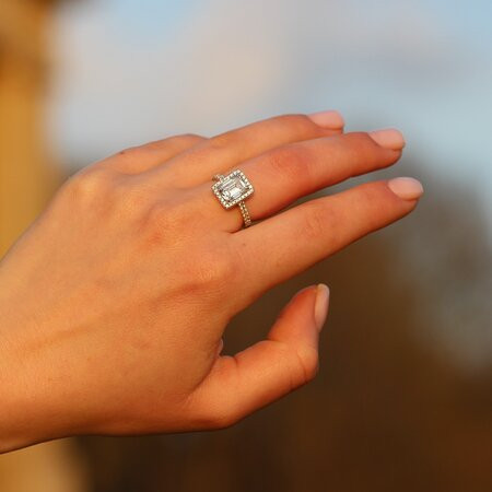 OROGEM Jewelers - Verlovingsringen en Trouwringen Antwerpen-安特卫普必去景点