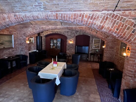 Schlosshotel Ralswiek-官方