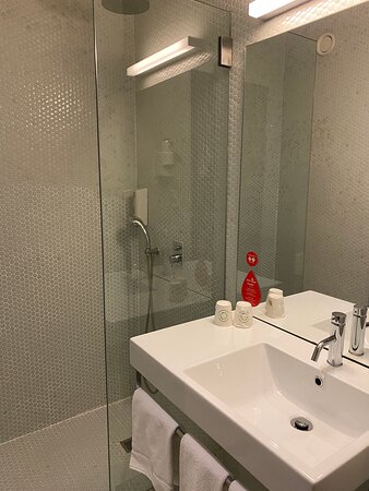 波尔图中心莫夫酒店-浴室