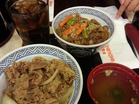 吉野家(杨高南路)主图