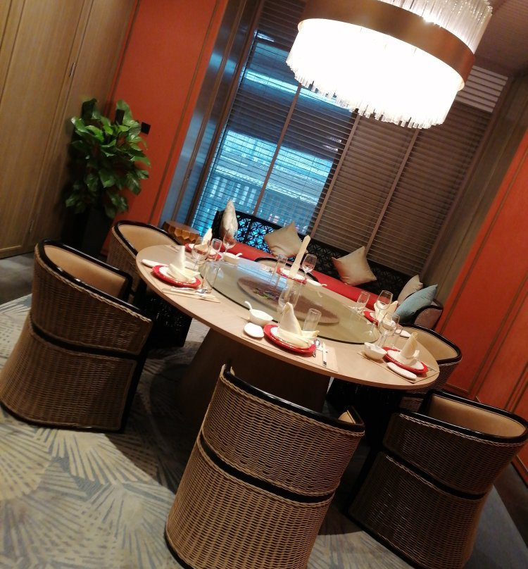 世茂成都茂御酒店（339天府熊猫塔店）主图
