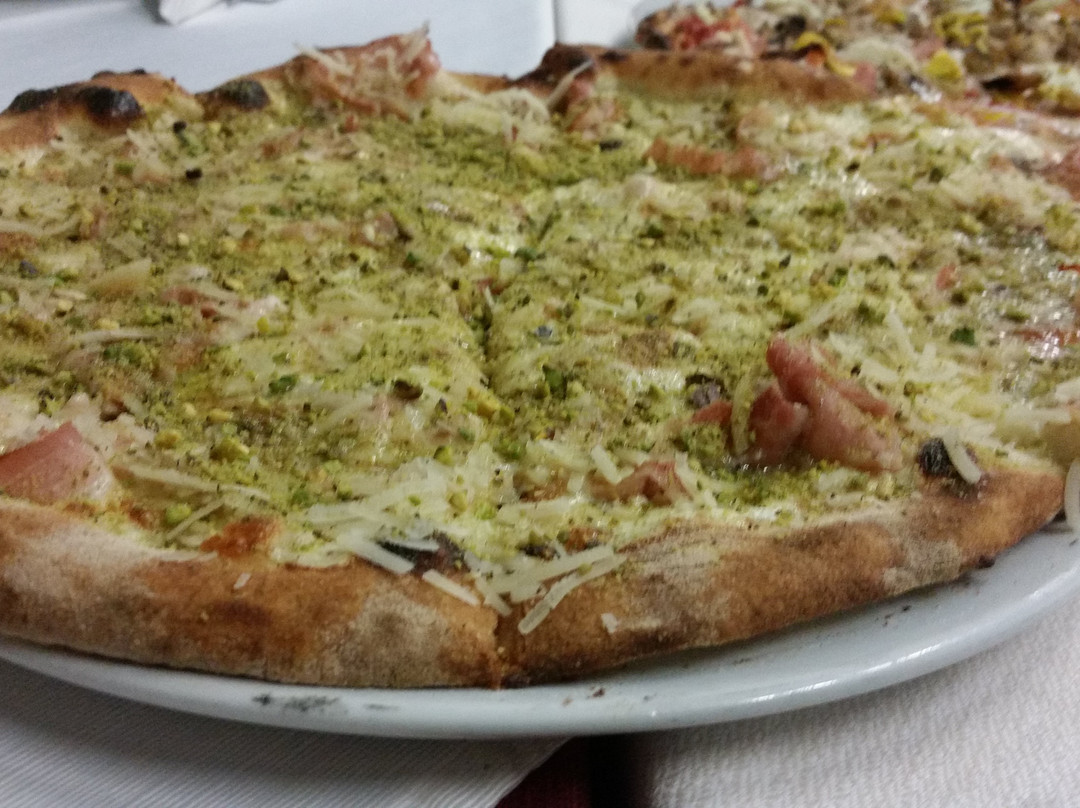 San Pietro Clarenza餐馆和美食-All The Night