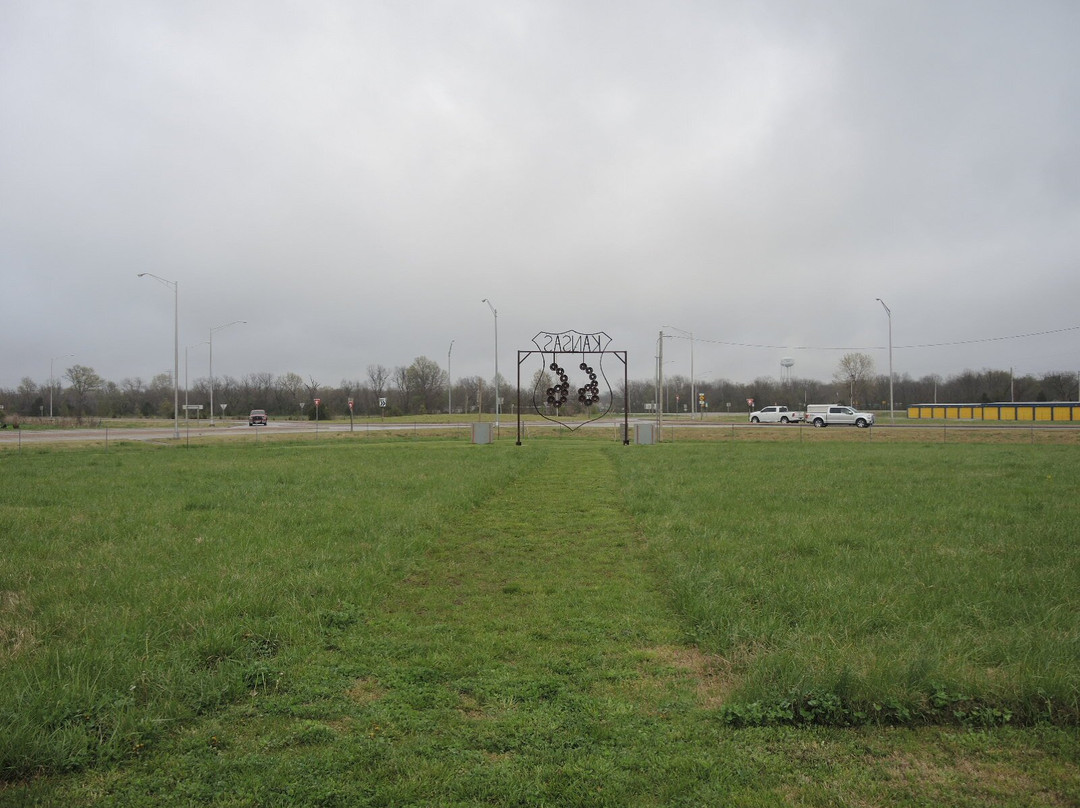 Riverton Ffa Kansas Route 66 Sculpture
