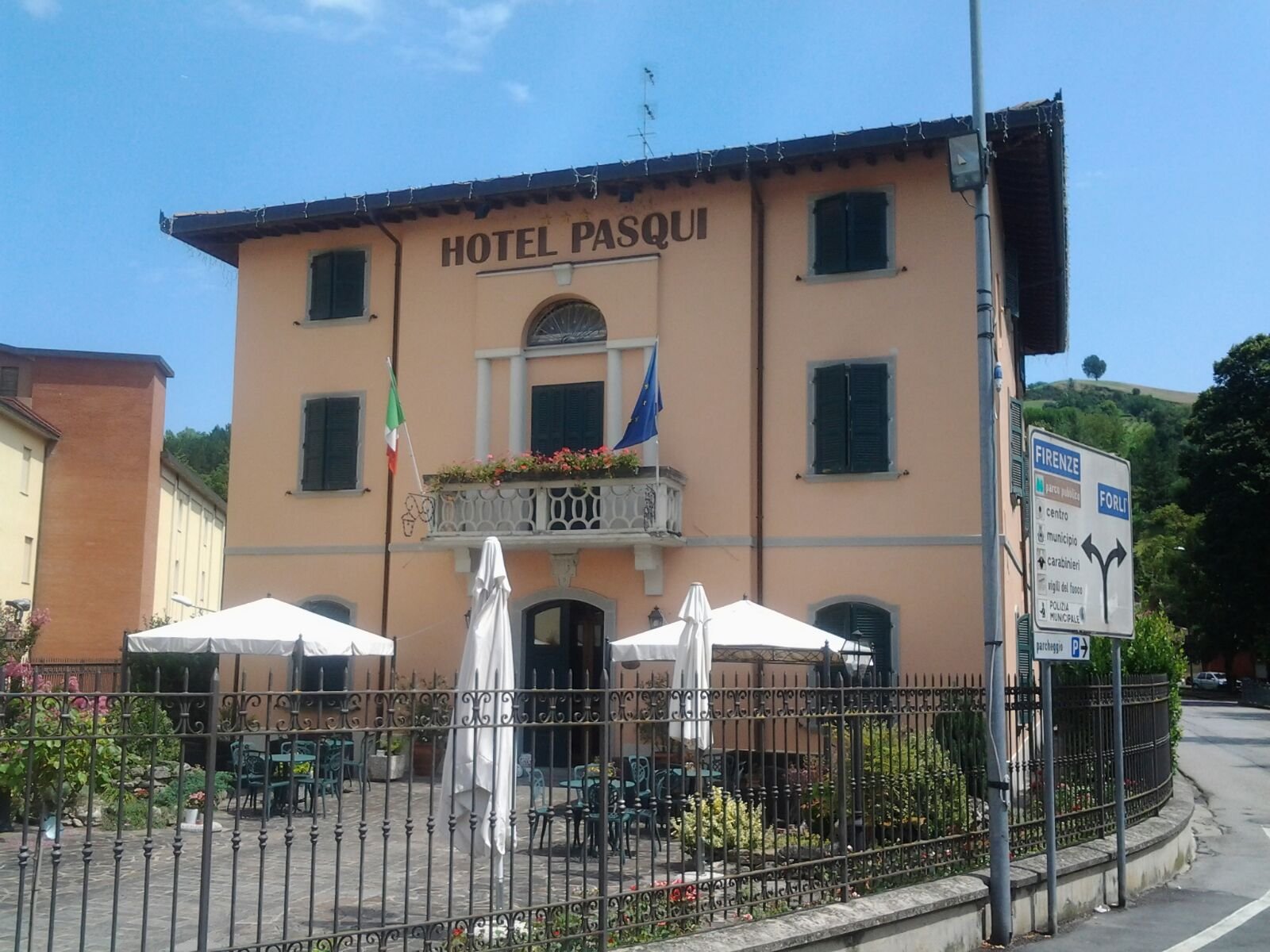 Albergo Ristorante Pasqui-官方
