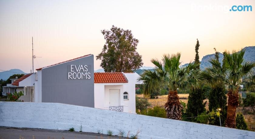 Eva's Rooms