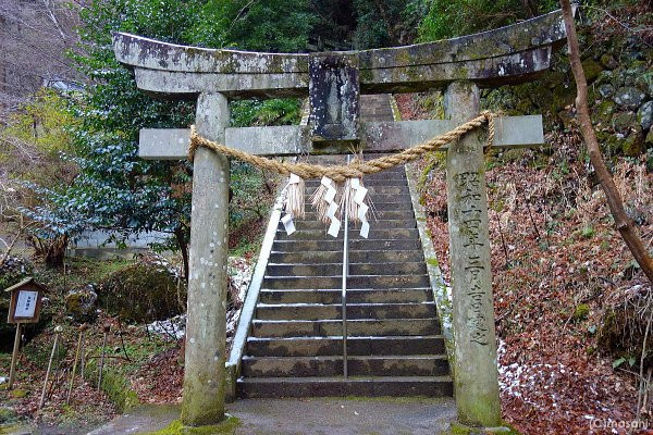 Yametsuhime Shrine景点图片