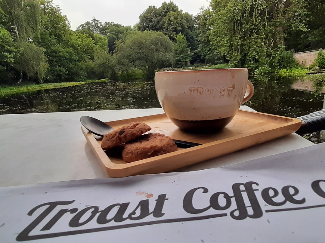 Troast Coffee Bar & Roastery