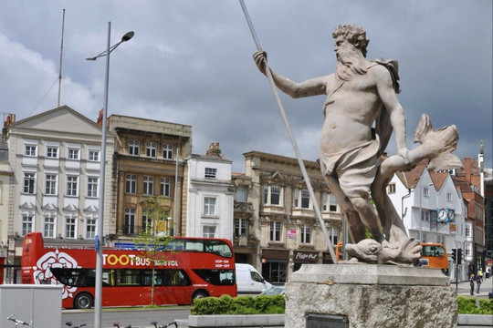 Bristol Tootbus Discovery Hop-on Hop-off Sightseeing Bus Tour