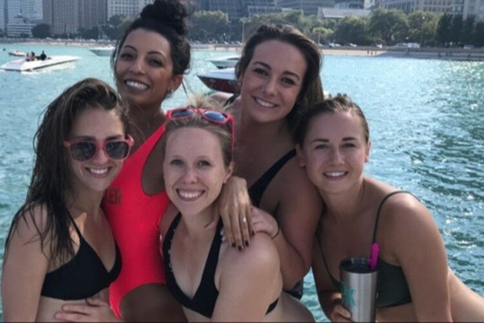 Tailgate The Lake Boat Charters-芝加哥必去景点