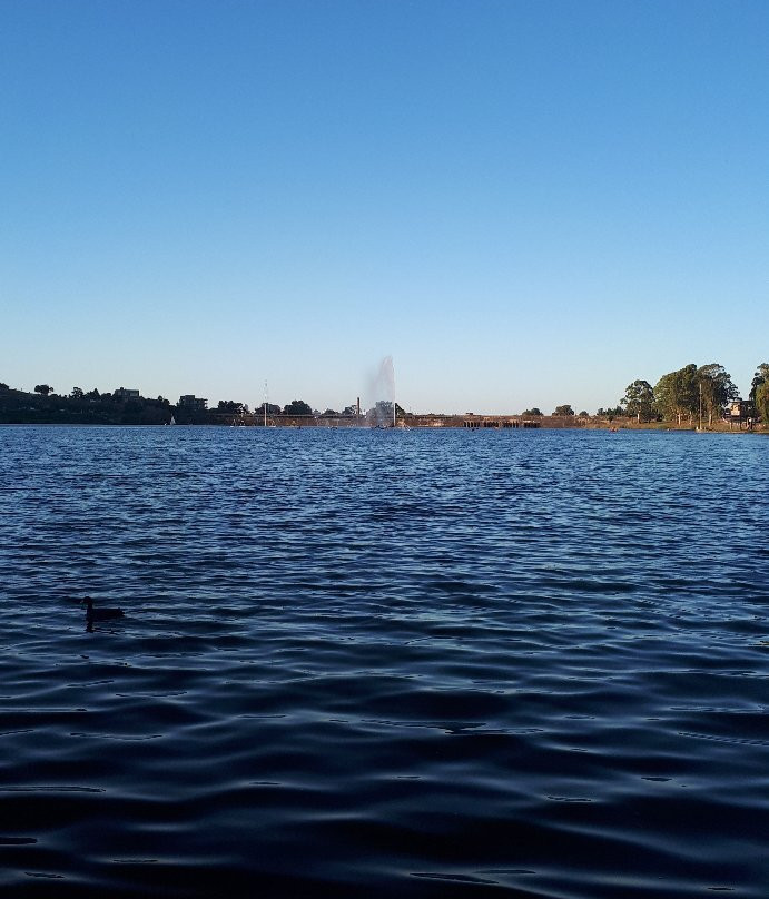 Lago y Dique del Fuerte-坦迪尔必去景点