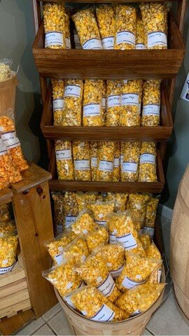 Starved Rock Popcorn & More-尤蒂卡必去景点