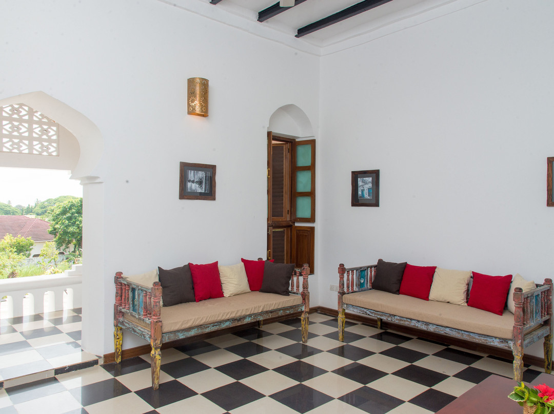 The Manor House by Sansi主图