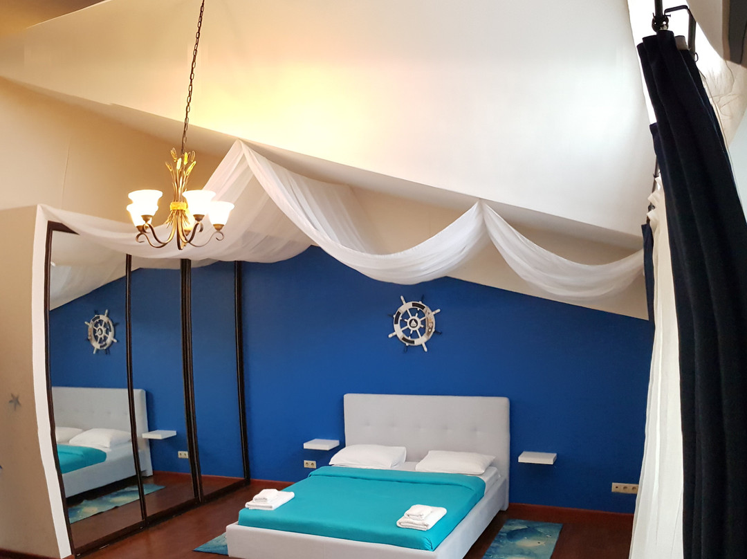 布斯迷你酒店主图