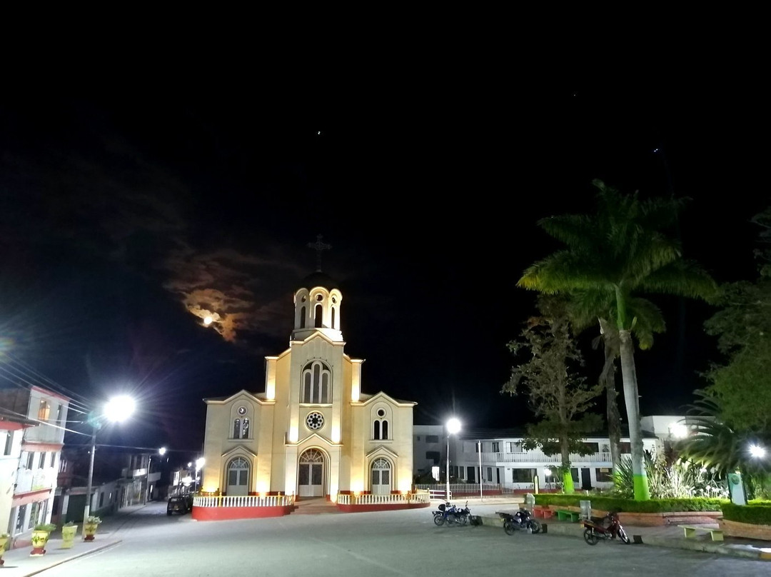 Iglesia Nuestra Señora Del Rosario De Chiquinquirá
