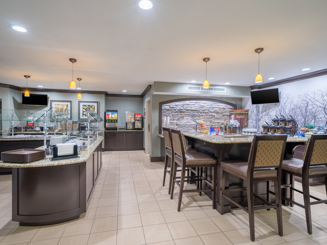 Staybridge Suites Allentown West by IHG主图