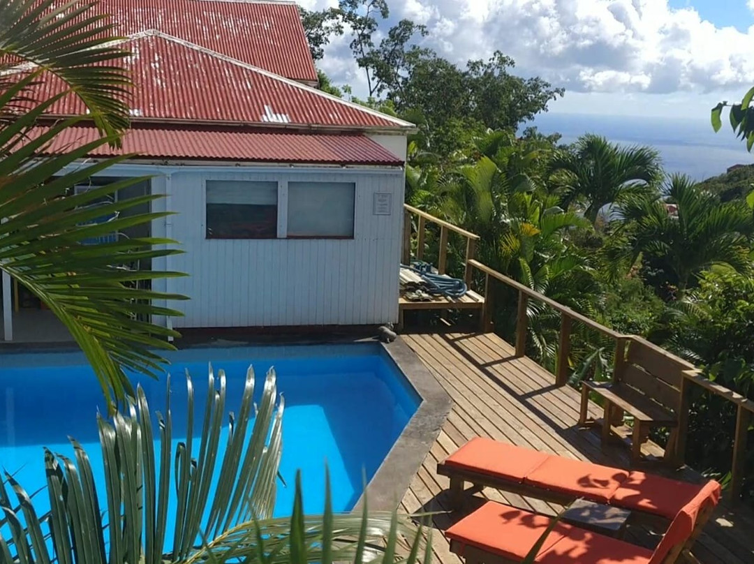 埃尔莫末小屋旅馆主图