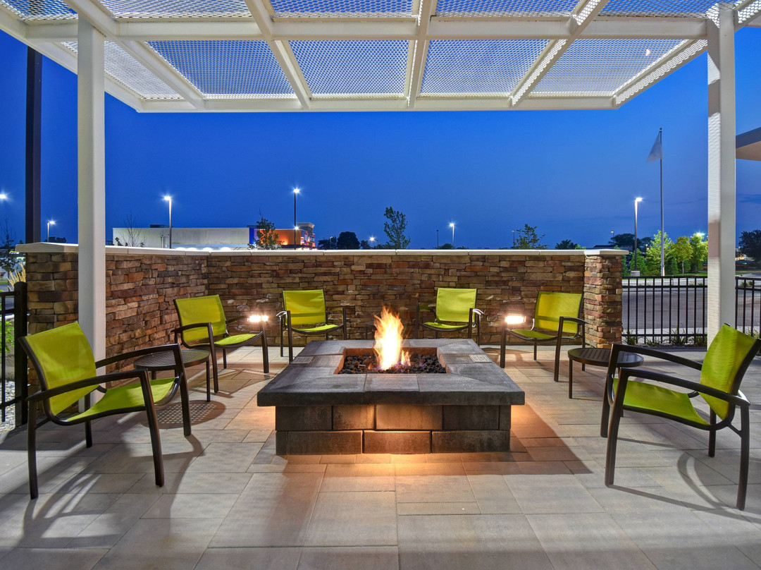 SpringHill Suites by Marriott Holland主图