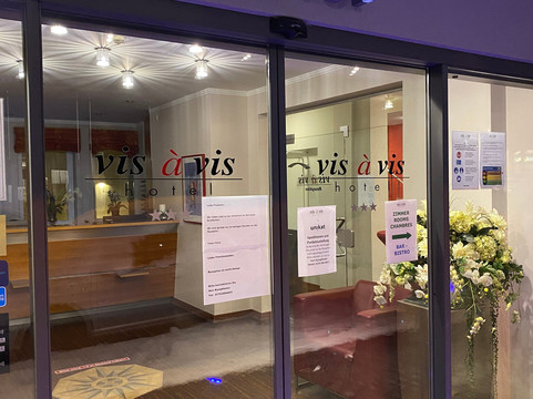 面对面酒店主图