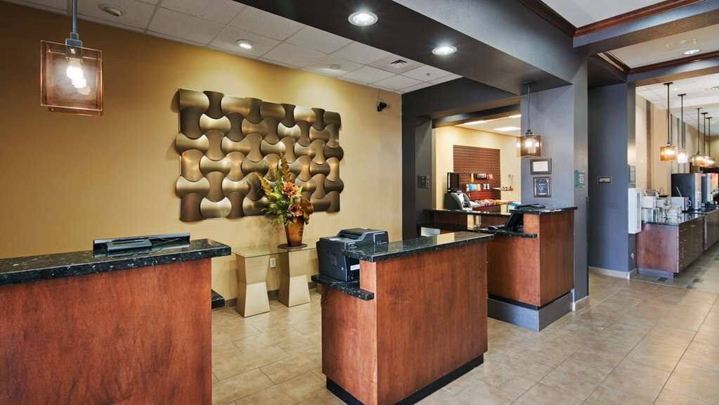Best Western Plus Williston Hotel & Suites主图
