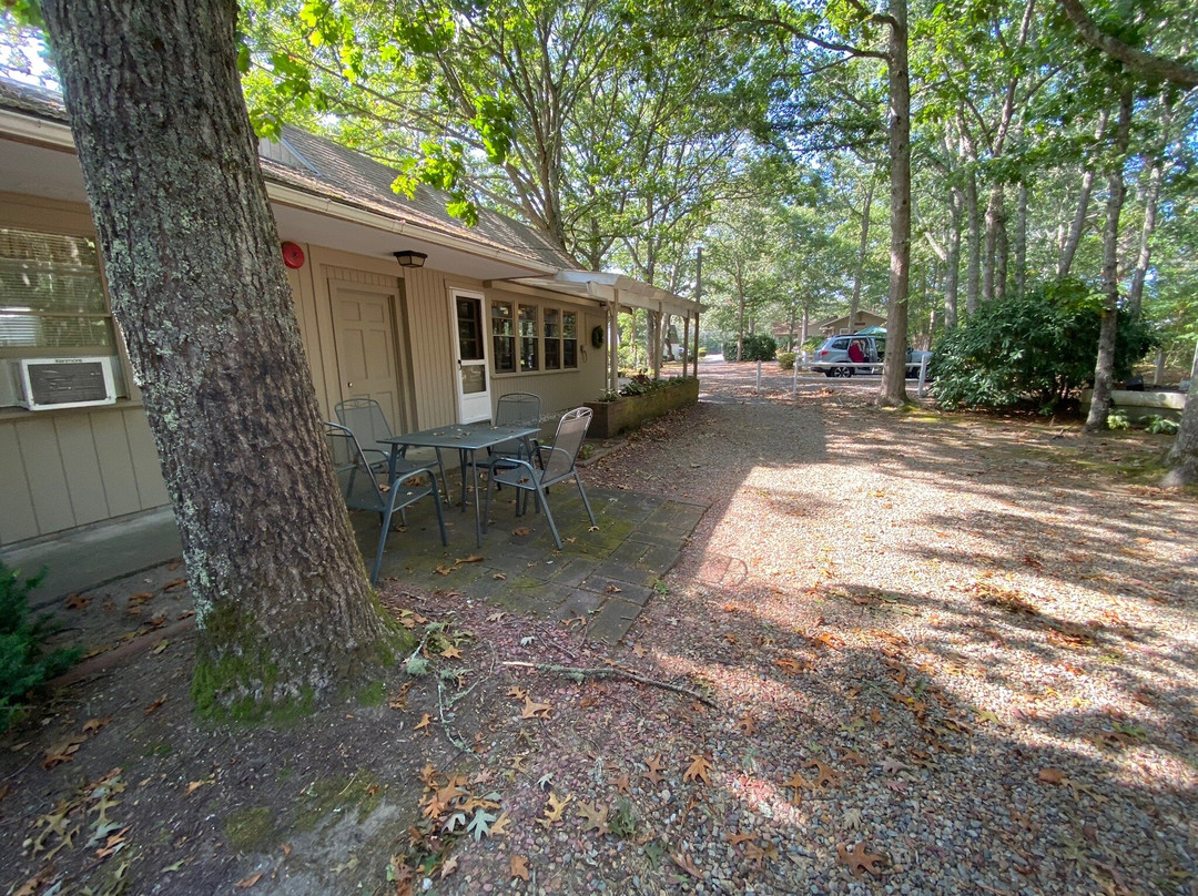 Midway Motel and Cottages主图