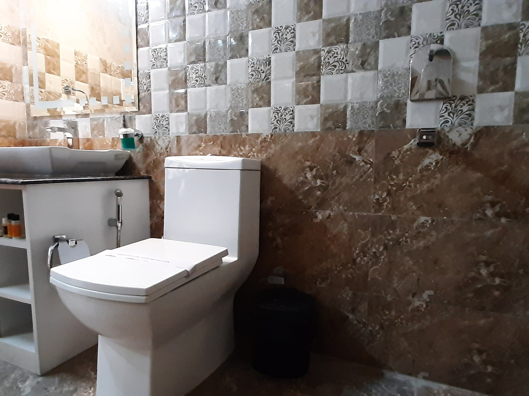 Hotel White Pearl主图