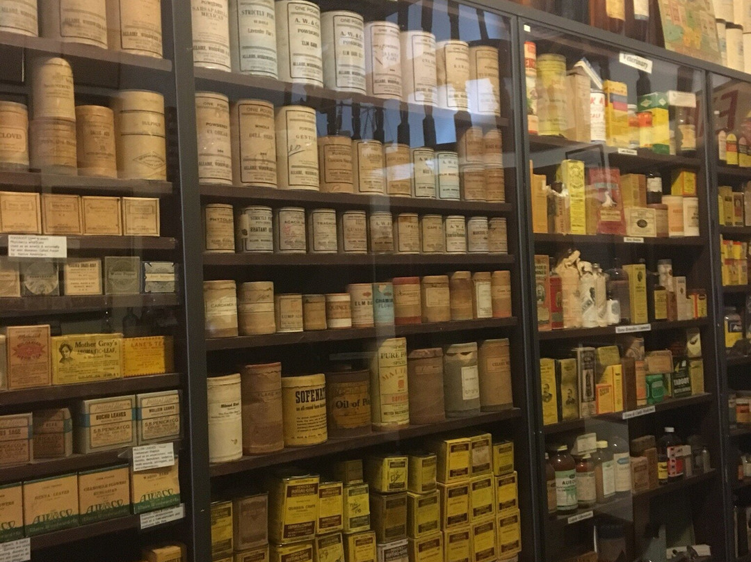 Oklahoma Frontier Drugstore Museum景点图片