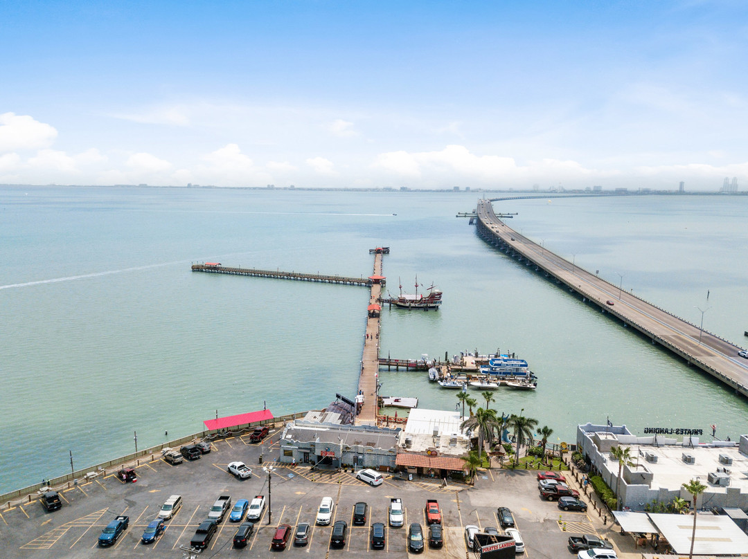 Pirate's Landing Fishing Pier-Port Isabel必去景点