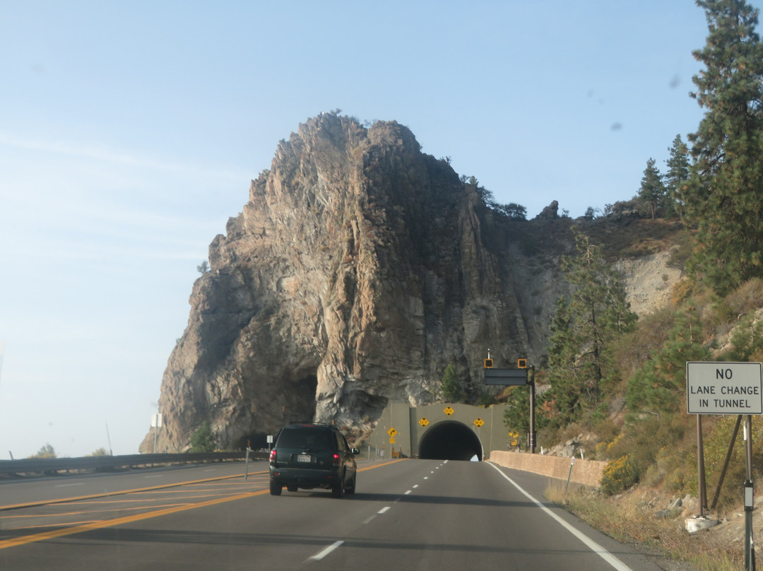 Cave Rock-Glenbrook必去景点