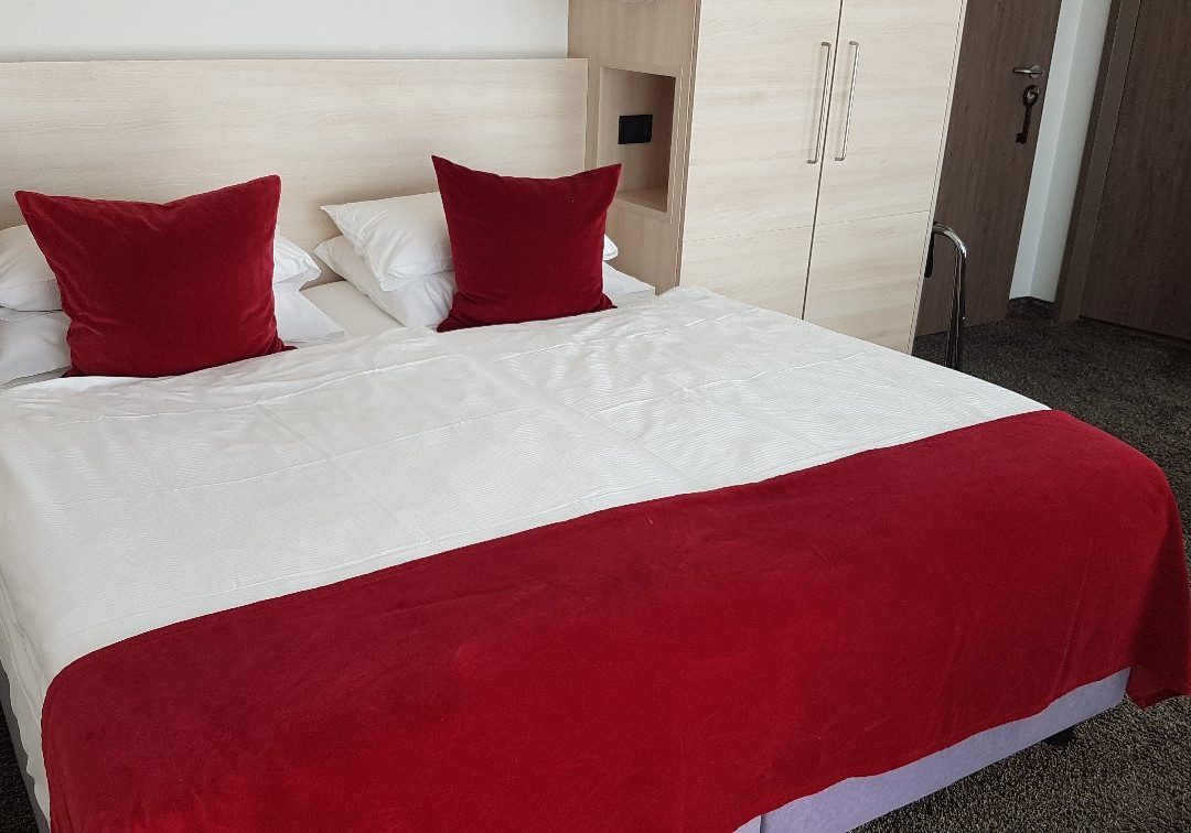 Hotel Shelf主图