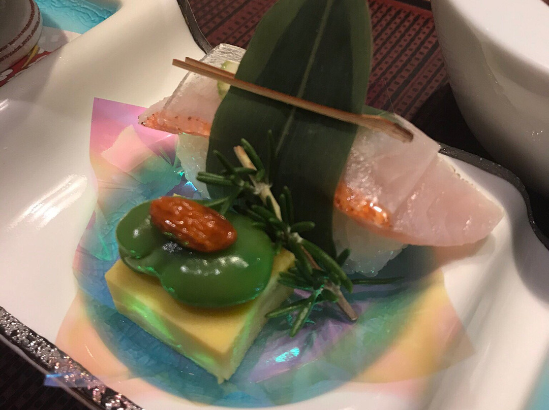 季一游旅馆主图