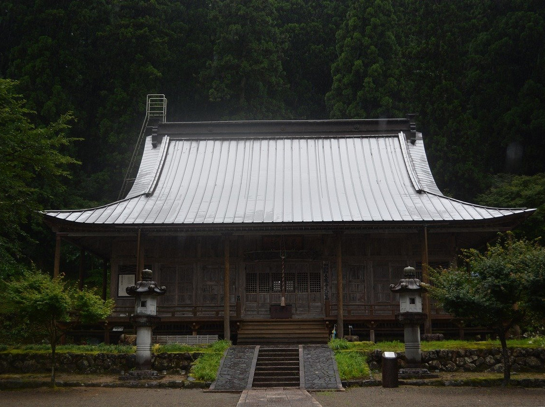 Nagataki Hakusan Shrine-郡上市必去景点