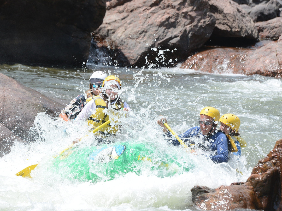 Wilderness Aware Rafting-布埃纳维斯塔必去景点