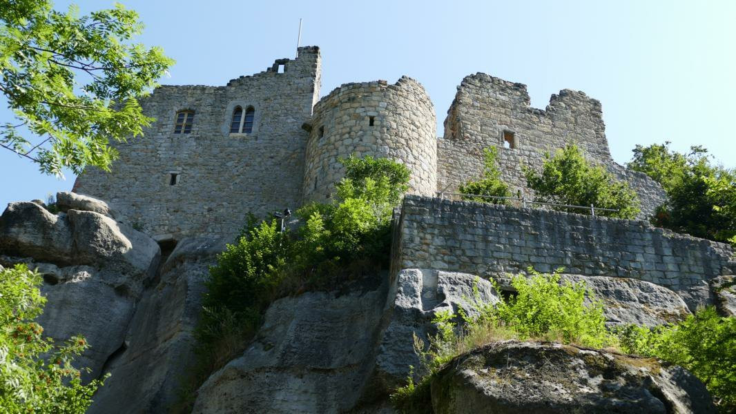 Burg und Kloster Oybin-奥伊宾必去景点