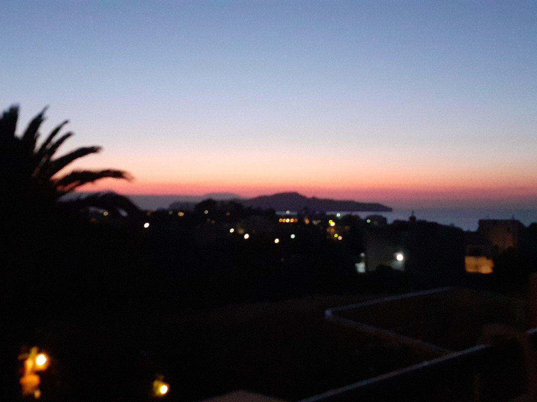 Argo Apartments主图