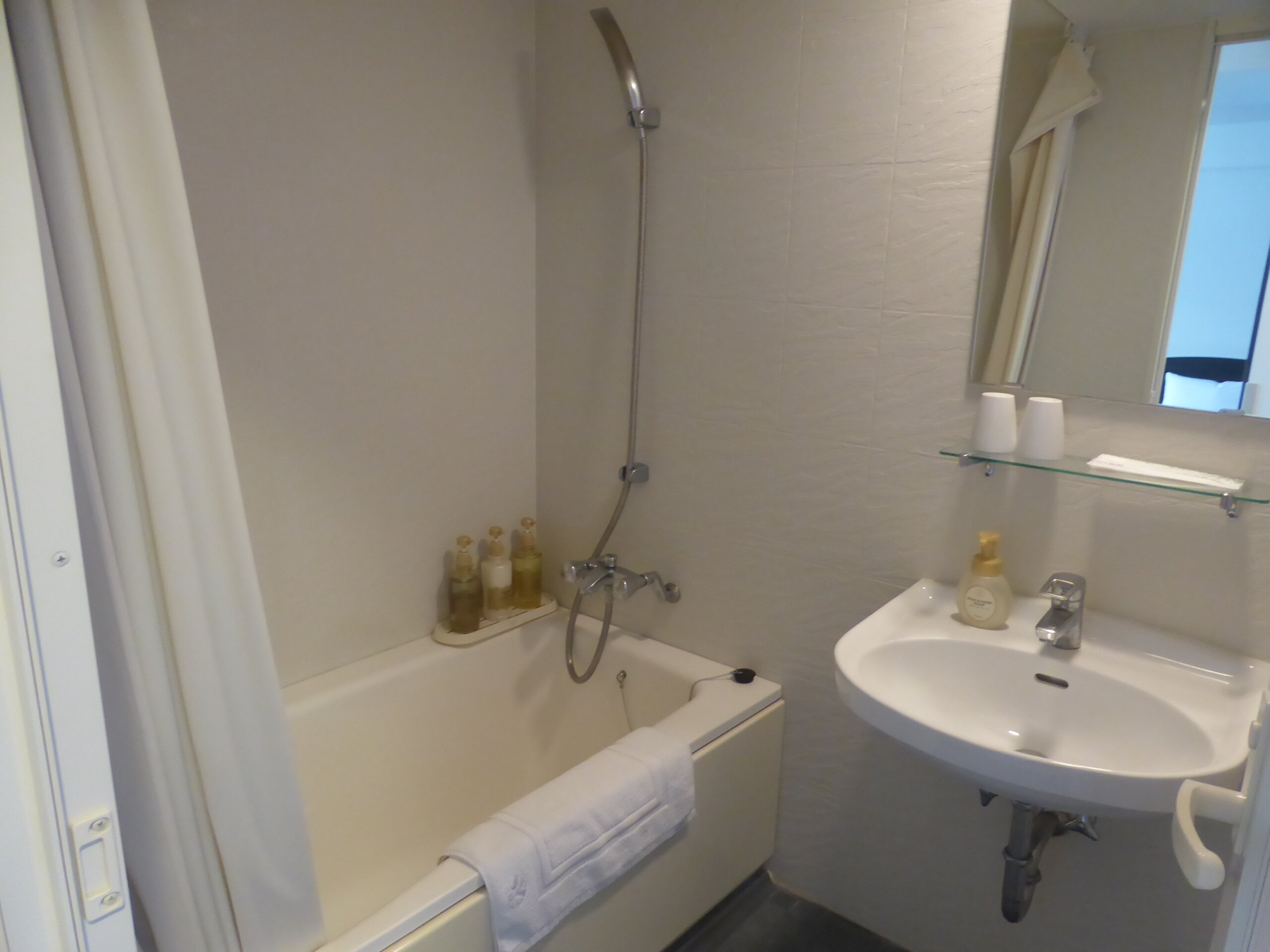 Ailand Hotel Yonaguni-浴室