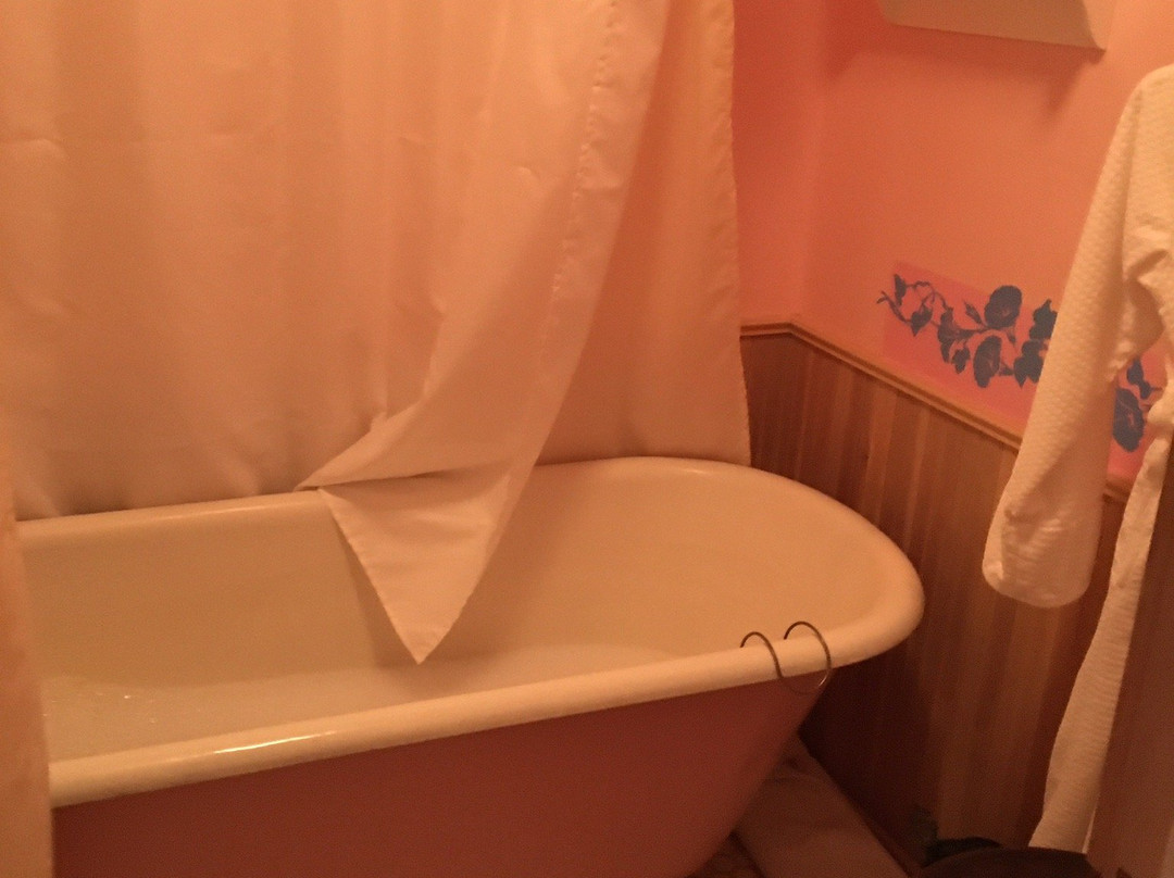 Hood House Bed and Breakfast主图