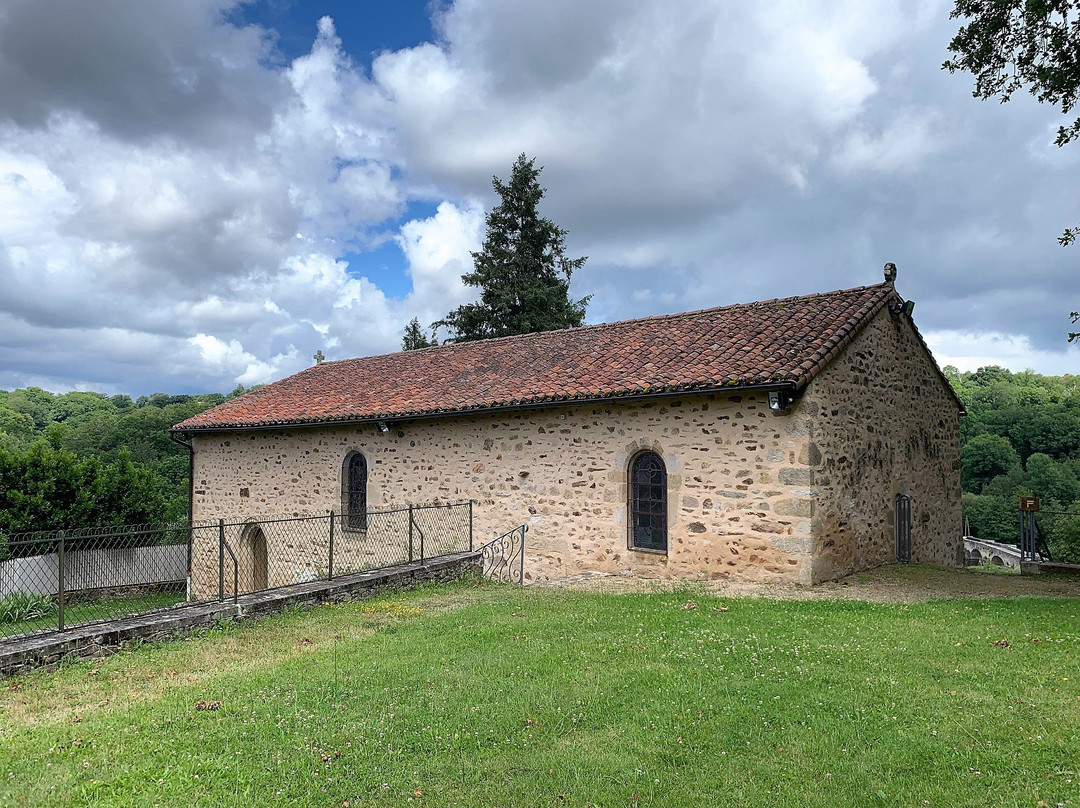 Ancien Cimetière Et Lanterne Des Morts-Rancon必去景点