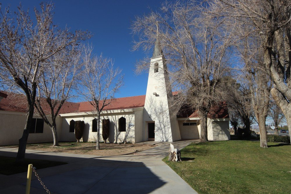 Holy Family Catholic Church Hesperia-希斯皮里亚必去景点