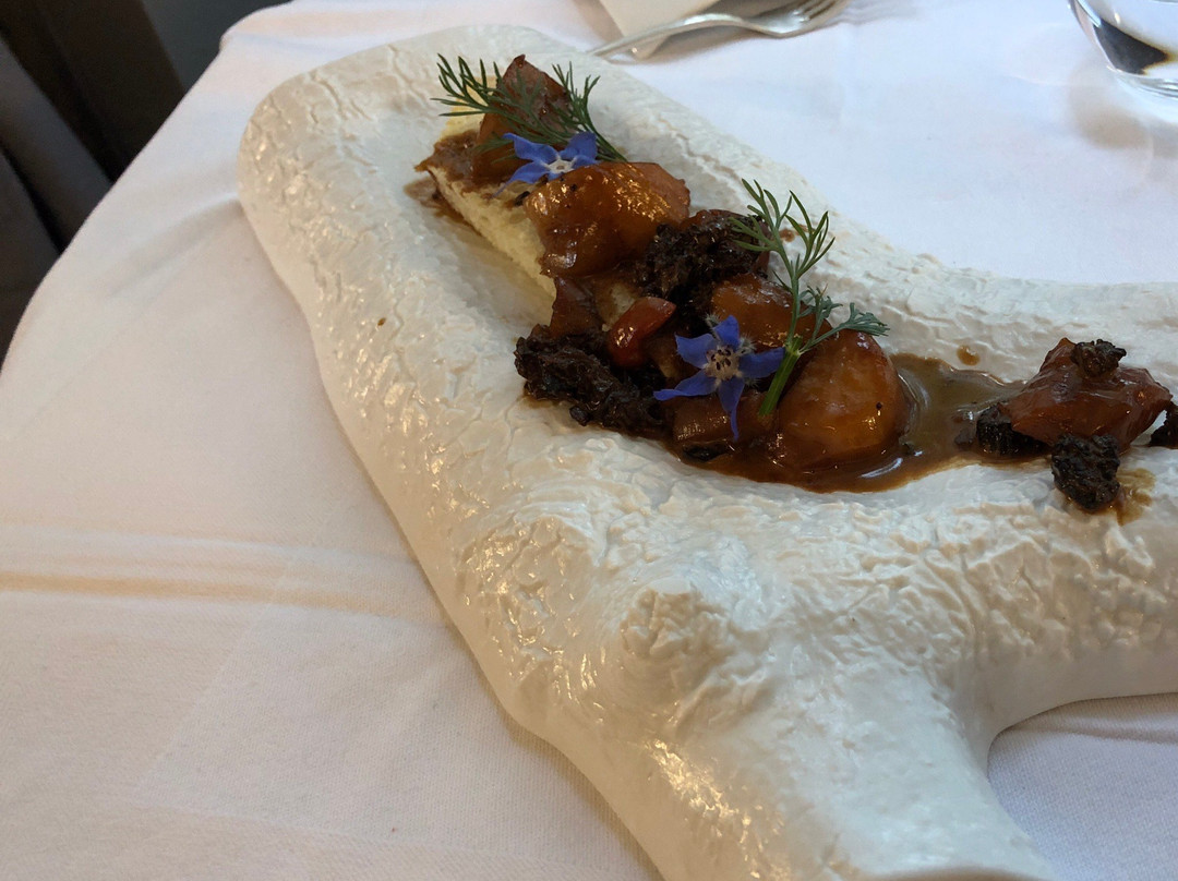 圣救世主酒店主图